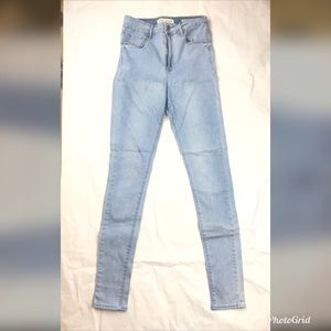 PAC SUN SIZE 5 LIGHT WASH HIGH WAISTED JEANS